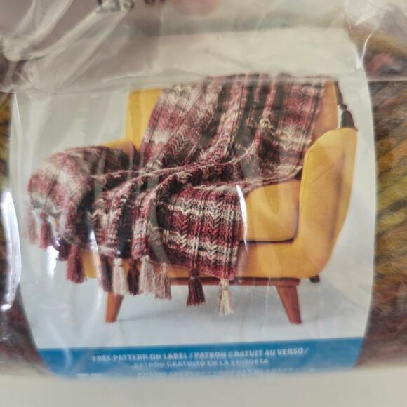 Bernat Symphony Yarn Set of 2 Skeins Multicolor Acrylic Wool Blend NEW - Picture 3 of 9